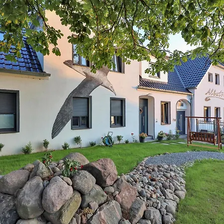 Apartment Delphin Lutjenbrode